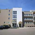 Comfort Boardinghouse アパートホテル