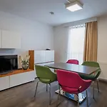 アパートホテル Comfort Boardinghouse