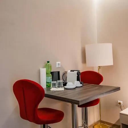 Comfort Boardinghouse Lejlighedshotel 4*